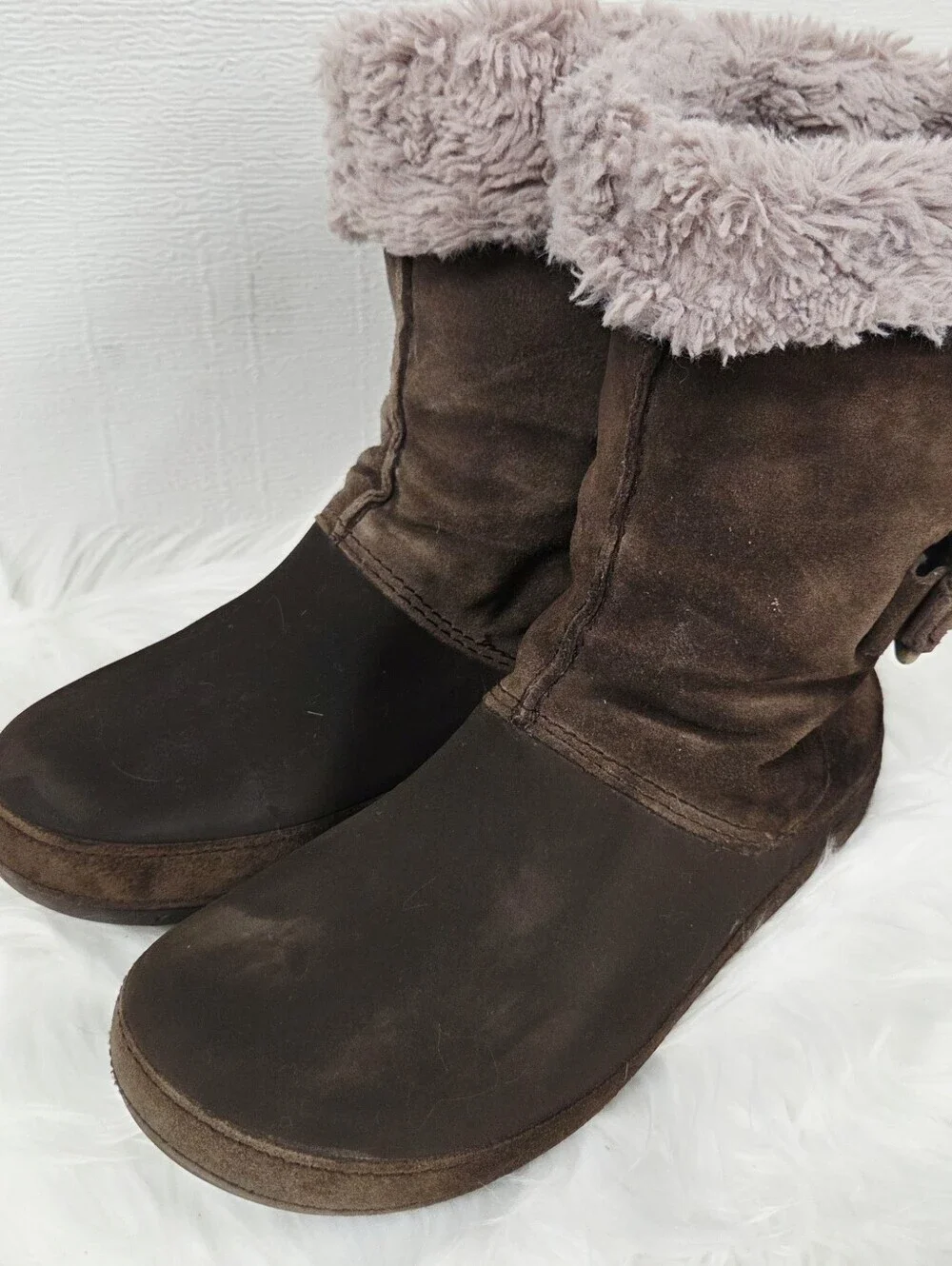 CROCS 9 Brown Faux Fur-Lined Mid-Calf Boots